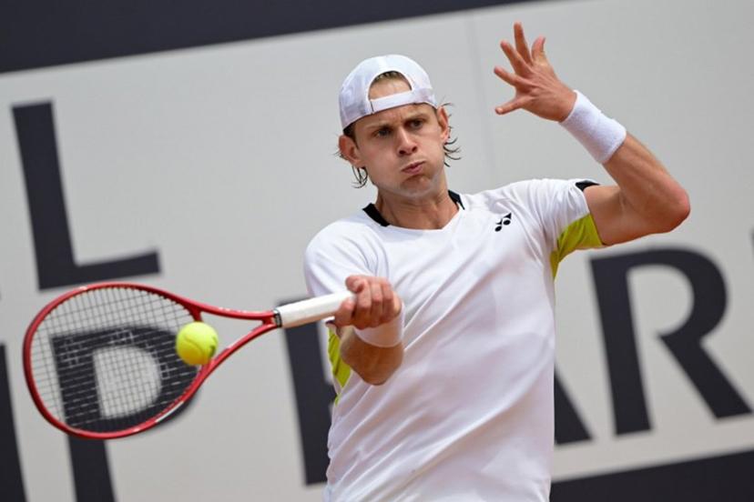 Belgium's Zizou Bergs returns the ball to France's Terence Atman during the ATP Rome Open tennis tournament at Foro Italico in Rome on May 7, 2026.   Tiziana FABI / AFP