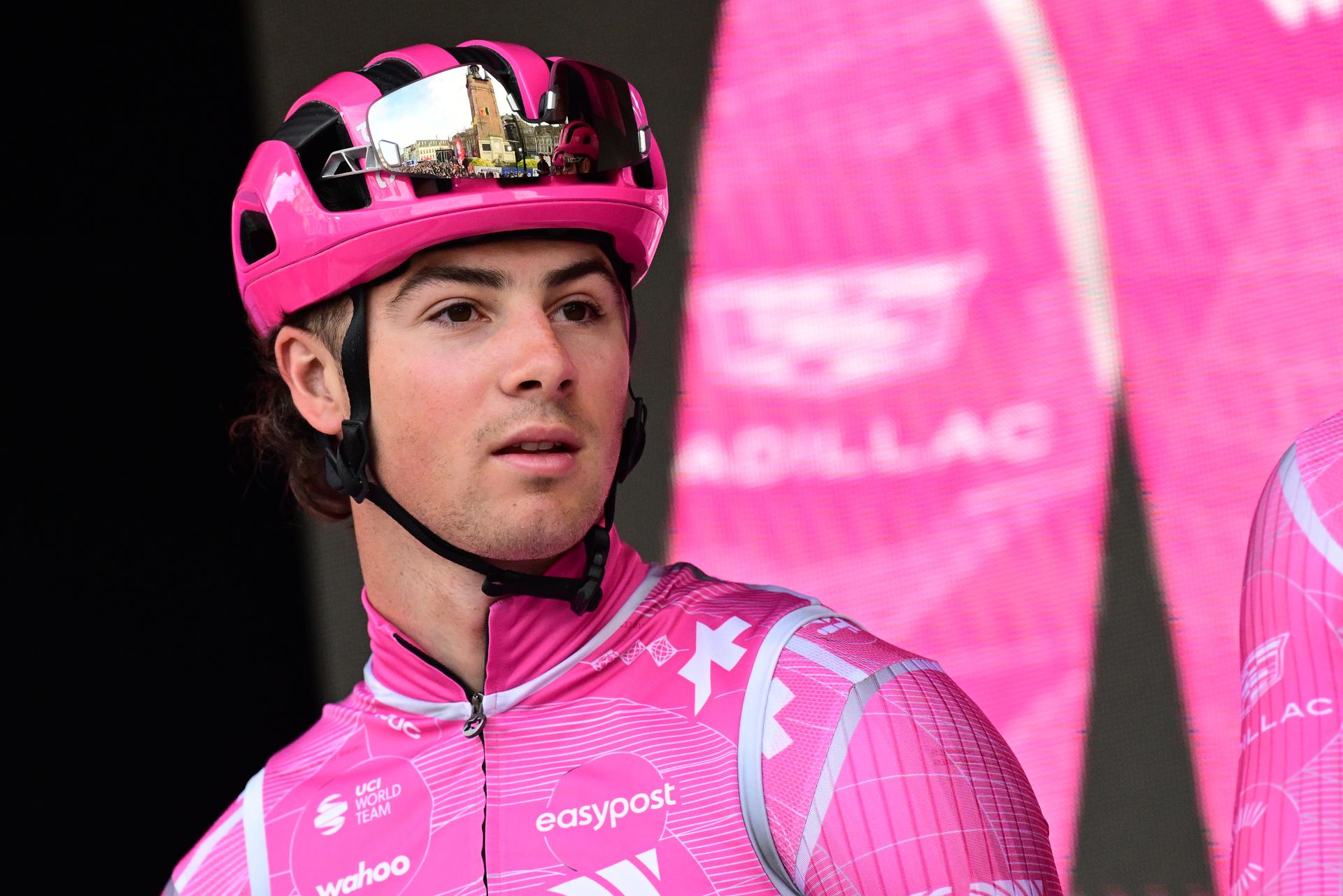 USA's Noah Hobbs of EF Education-EasyPost pictured during the team presentation at the start of the 78th edition of the men elite race of the Kuurne-Brussels-Kuurne one day cycling race, 195 km from Kuurne to Kuurne via Brussels, Sunday 01 March 2026.  BELGA PHOTO DIRK WAEM