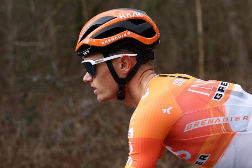 INEOS Grenadiers' British rider Oscar Onley rides with the pack during the 2nd stage of the Paris-Nice cycling race, 187 km between Épône and Montargis, on March 9, 2026.  Anne-Christine POUJOULAT / AFP