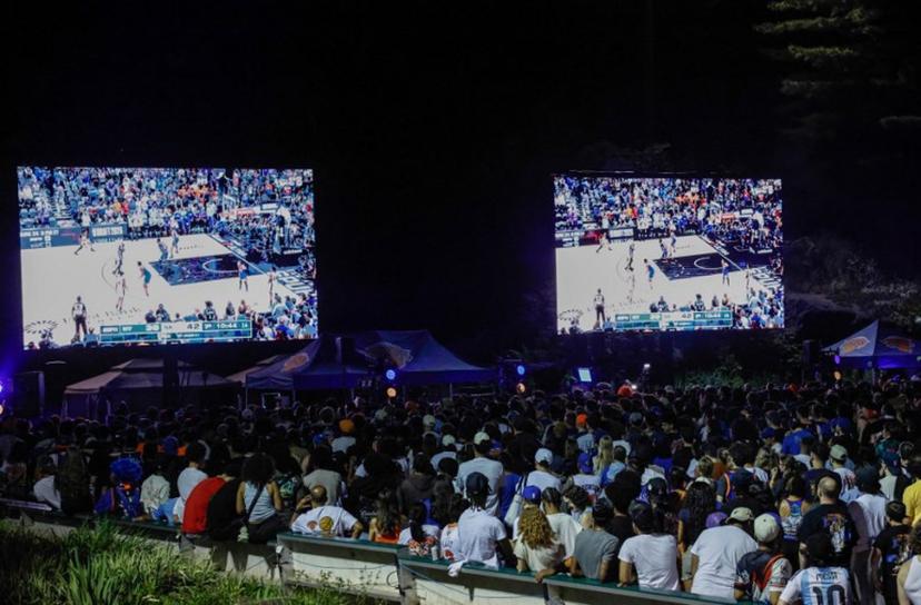 Knicks fans gather inside Wollman Rink in Central Park to watch Game 5 of the NBA finals between the New York Knicks and San Antonio Spurs, in New York, on June 13, 2026.  kena betancur / AFP