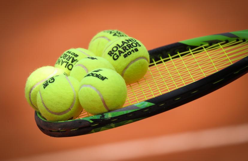 Illustration picture shows officials' Roland Garros ball during a training session ahead of the Roland Garros French Open tennis tournament, in Paris, France, Wednesday 22 May 2019. The main draw of this year's Roland Garros Grand Slam takes place from 26 May to 9 June. BELGA PHOTO VIRGINIE LEFOUR