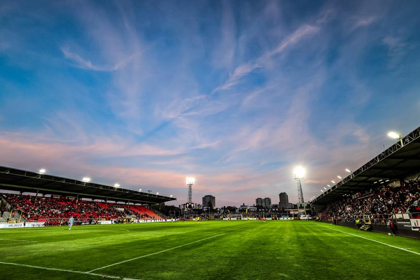 this picture shows the Pairay stadium during a soccer game between RFC Seraing and SK Beveren, Friday 17 April 2026 in Seraing, on day 34 of the 2025-2026 'Challenger Pro League' 1B second division of the Belgian championship. BELGA PHOTO BRUNO FAHY