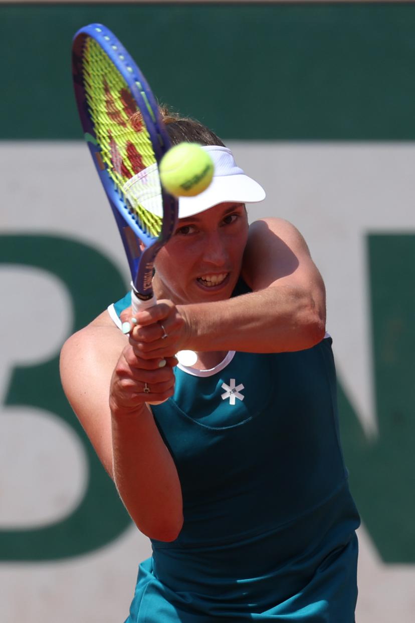 Belgian Elise Mertens pictured in action during a tennis match against Polish Chwalinska, in the second round of the women's singles at the Roland Garros French Open tennis tournament, in Paris, France, Thursday 28 May 2026. This year's tournament takes place from 18 May to 07 June. BELGA PHOTO VIRGINIE LEFOUR