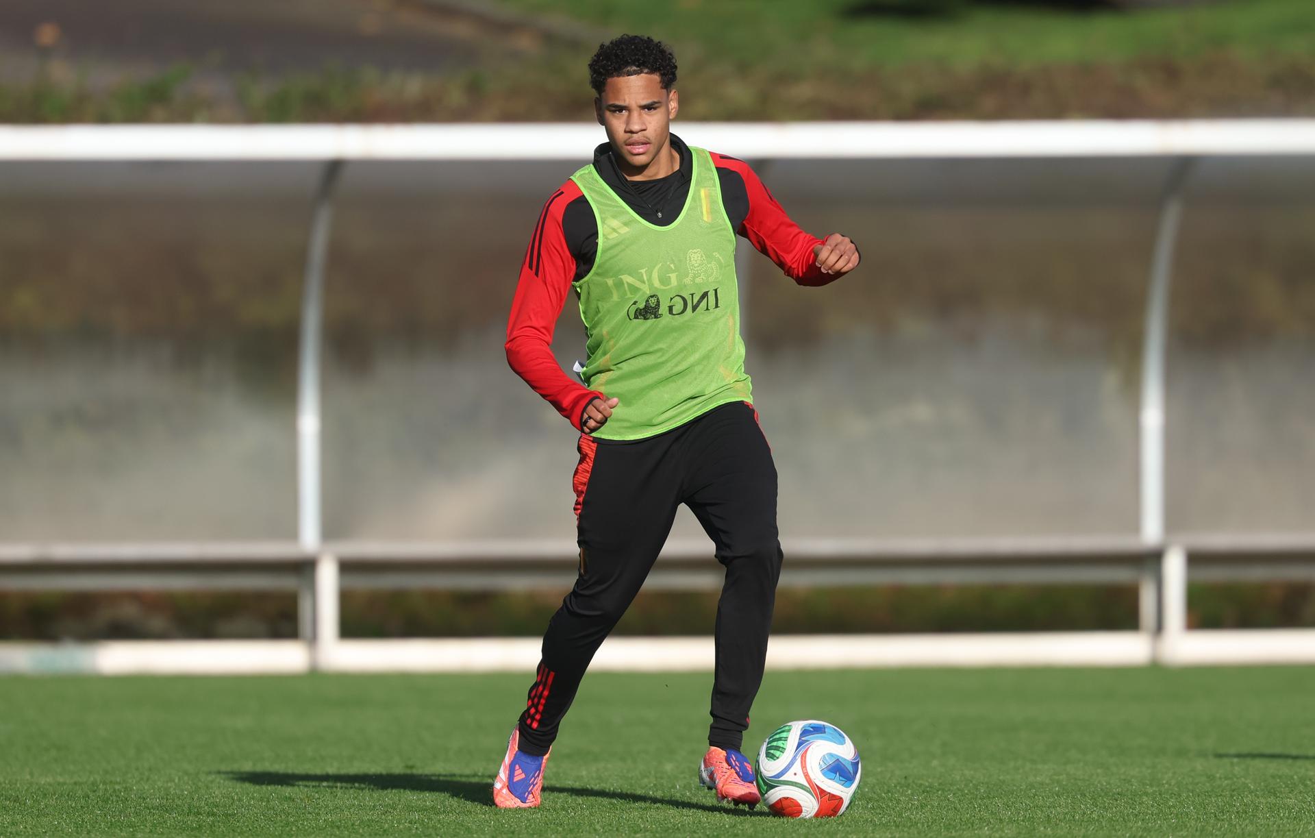 Belgium's Noah Fernandez pictured in action during a training session of the Belgian national under 17 soccer team, at the Proximus Basecamp in Tubize, Thursday 30 October 2025. BELGA PHOTO VIRGINIE LEFOUR