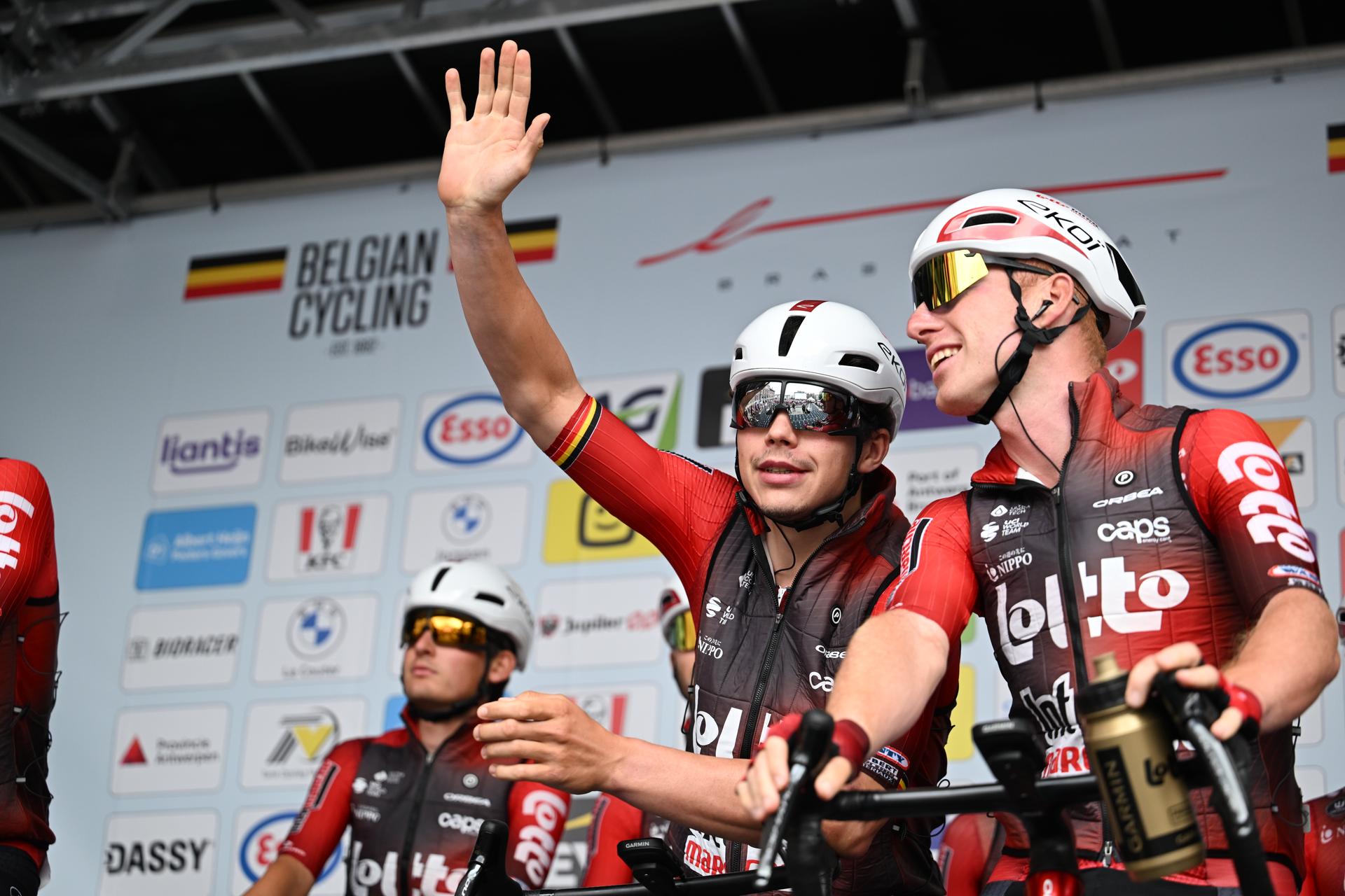 Belgian Arnaud De Lie (C) and his teammates of Lotto-Intermarche pictured at the start of the men's elite race (240km) of the Belgian Cycling Championships, from the Grote Markt square in Antwerp to Brasschaat on Sunday 28 June 2026. BELGA PHOTO MAARTEN STRAETEMANS
