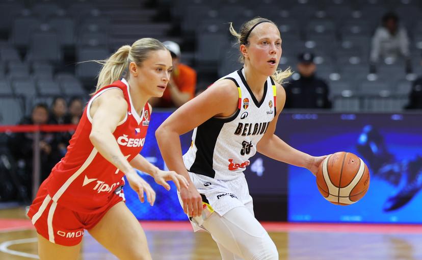 Czech Petra Holesinska and Belgium's Julie Allemand fight for the ball during a basket game between Belgium's national team Belgian Cats and Czech Republic, in Wuhan, China, on Tuesday 17 March 2026, the fifth game (out of 5) of the qualifications phase for the World Cup Basket tournament. BELGA PHOTO NIKOLA KRSTIC