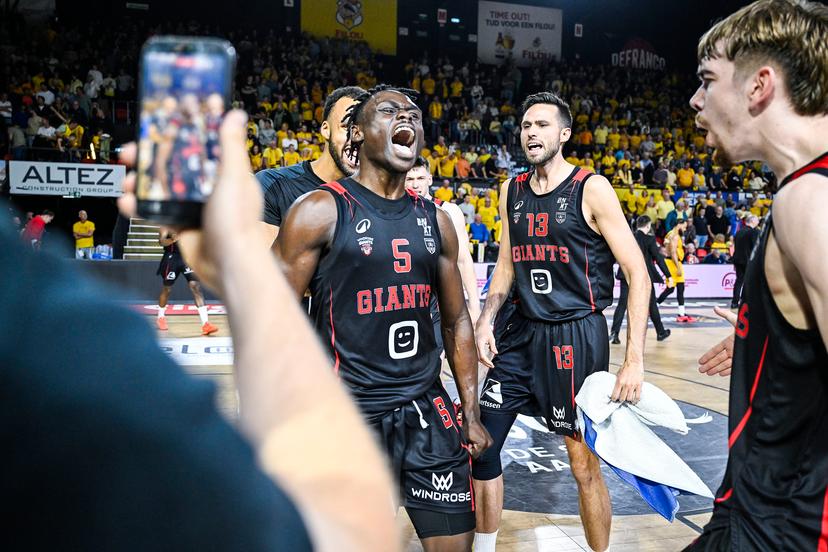 Antwerp's Enoch Cheeks celebrates after winning a basketball match between BC Oostende and Antwerp Giants, Thursday 11 June 2026, in Oostende, game 4 (out of 5) in the Playoffs final of the 'BNXT League' Belgian/ Dutch first division basket championship. BELGA PHOTO TOM GOYVAERTS