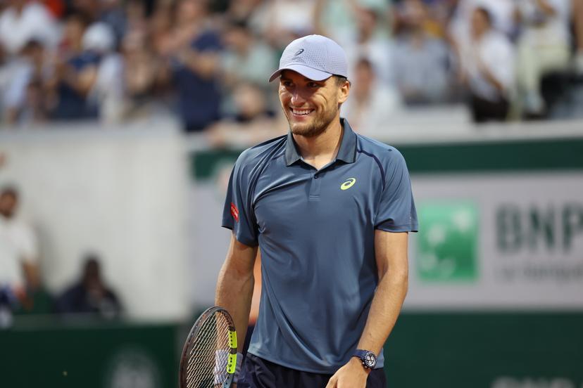 Belgian Raphael Collignon reacts during a third round match between Italian Arnaldi and Belgian Collignon, in the men's singles at the Roland Garros French Open tennis tournament, in Paris, France, Saturday 30 May 2026. This year's tournament takes place from 18 May to 07 June. BELGA PHOTO VIRGINIE LEFOUR
