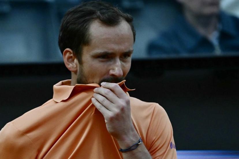 Russia's Daniil Medvedev reacts during his match against Spain's Martin Landaluce during the ATP Rome Open tennis tournament at Foro Italico in Rome on May 14, 2026.   Filippo MONTEFORTE / AFP
