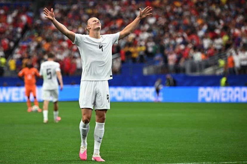 Norway's forward #09 Erling Braut Haaland  celebrates after scoring his team's second goal during the 2026 World Cup round of 32 football match between Ivory Coast and Norway at the Dallas Stadium in Arlington on June 30, 2026.   Paul ELLIS / AFP