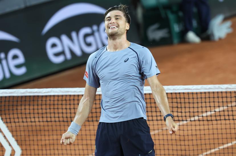Belgian Raphael Collignon celebrates after winning a tennis match against US Shelton, in the second round of the men's singles at the Roland Garros French Open tennis tournament, in Paris, France, Thursday 28 May 2026. This year's tournament takes place from 18 May to 07 June. BELGA PHOTO VIRGINIE LEFOUR