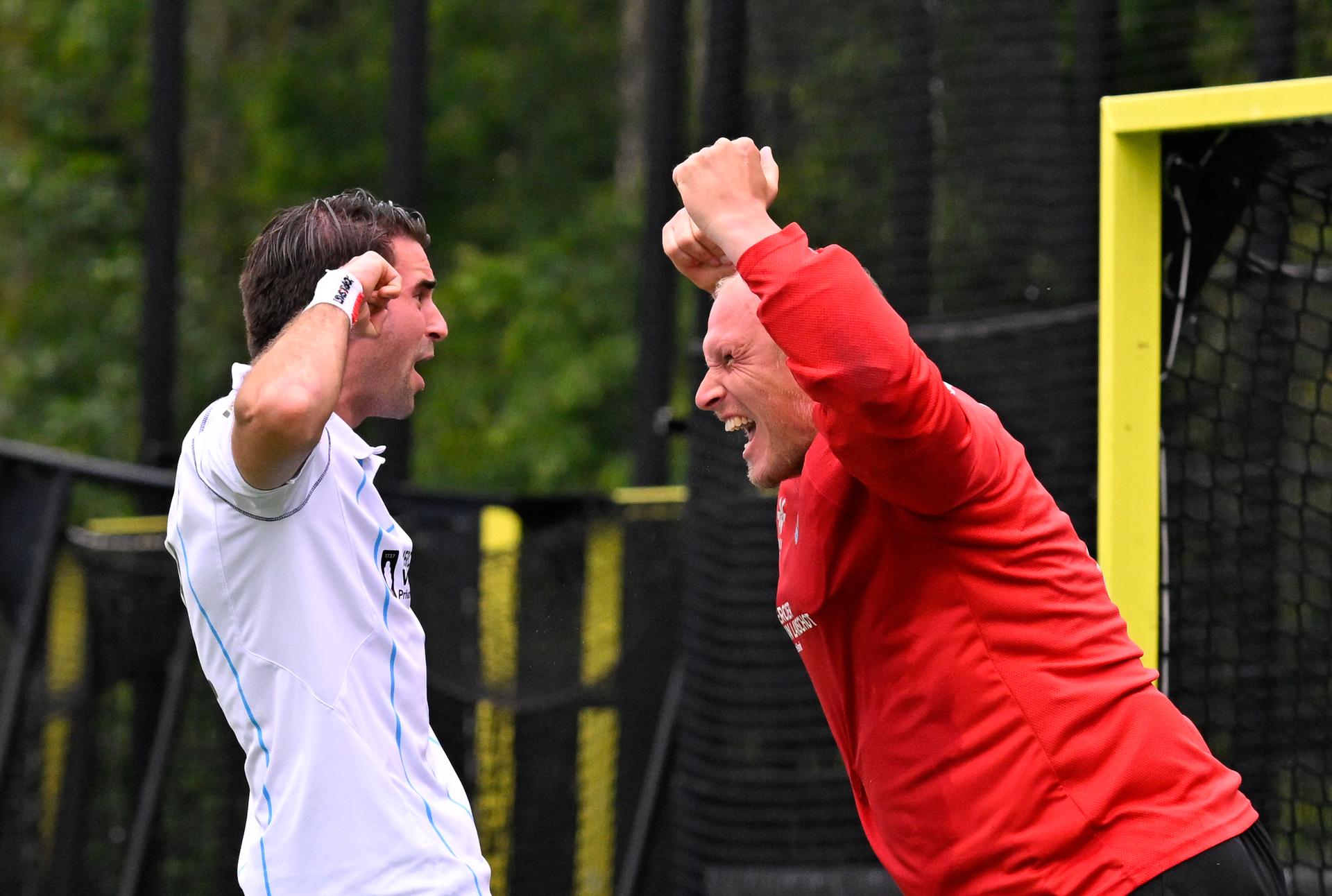 Braxgata's goalkeeper Pirmin Blaak and Braxgata's Marc Reyne celebrate after winning a hockey game between Braxgata and Gantoise, Sunday 17 May 2026 in Boom, the return leg of the Semi Finals of the Belgian first division hockey championship. BELGA PHOTO JOHN THYS