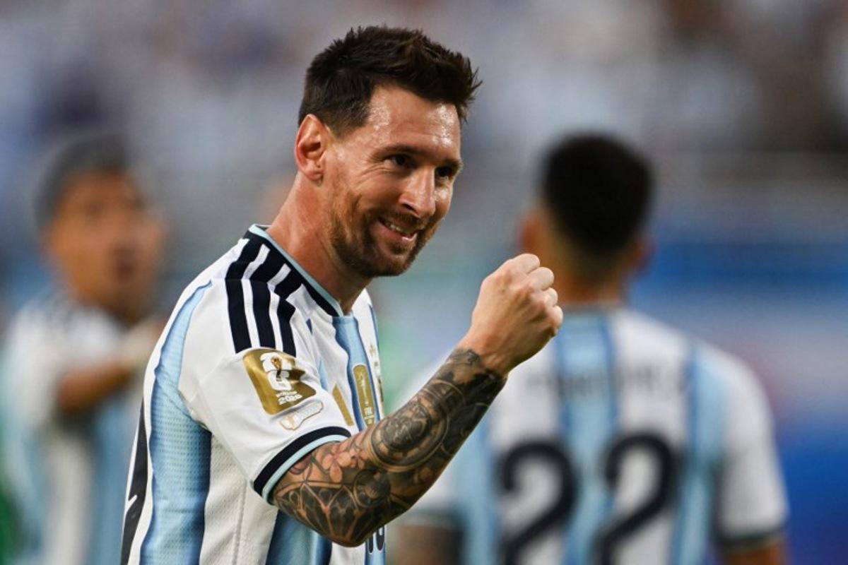 Argentina's forward #10 Lionel Messi celebrates scoring his team's first goal during the 2026 World Cup Group J football match between Argentina and Algeria at the Kansas City Stadium in Kansas City on June 16, 2026.   Roberto SCHMIDT / AFP