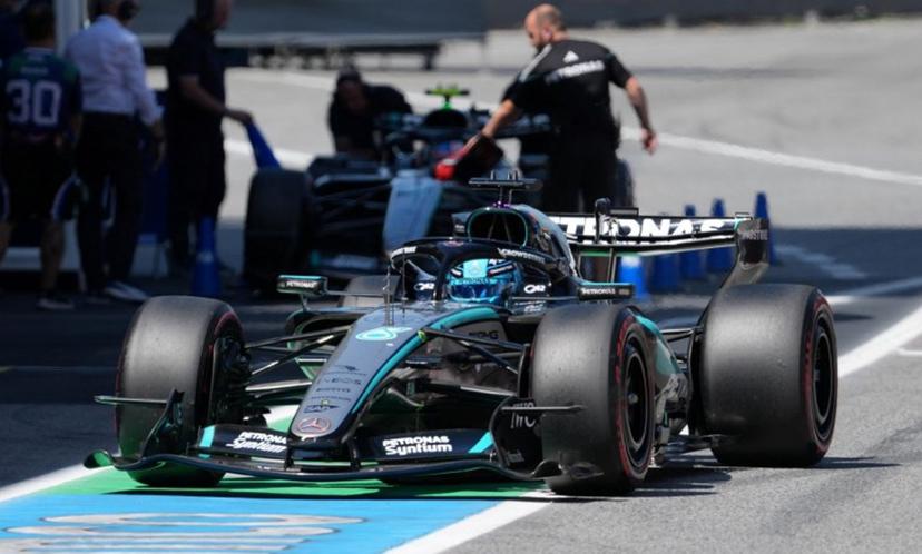Mercedes' British driver George Russell leaves the pit lane to compete in the qualifying session at the Circuit de Catalunya ahead of the Catalonia Formula One Grand Prix in Montmelo, on the outskirts of Barcelona, on June 13, 2026.  Manaure QUINTERO / POOL / AFP