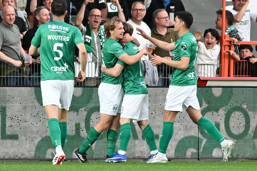 Lommel's Tom Reyners celebrates after scoring during a soccer game between Lommel SK and Beerschot VA, Saturday 02 May 2026 in Lommel, on the first leg of the Final of the Promotion Play-Offs of the 2025-2026 'Challenger Pro League' 1B second division of the Belgian championship. BELGA PHOTO JILL DELSAUX