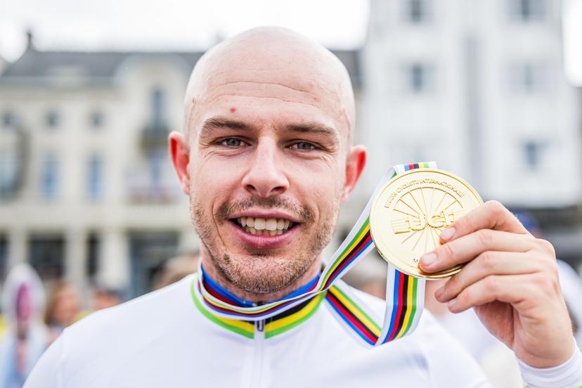 Belgium Tim Celen (MT2) pictured in action during the road race at the UCI Para-cycling Road World Championships, Saturday 30 August 2025, in Ronse. The UCI Para-Cycling Road World Championships take place from 28 to 31 Augustus in Ronse. BELGA PHOTO JASPER JACOBS