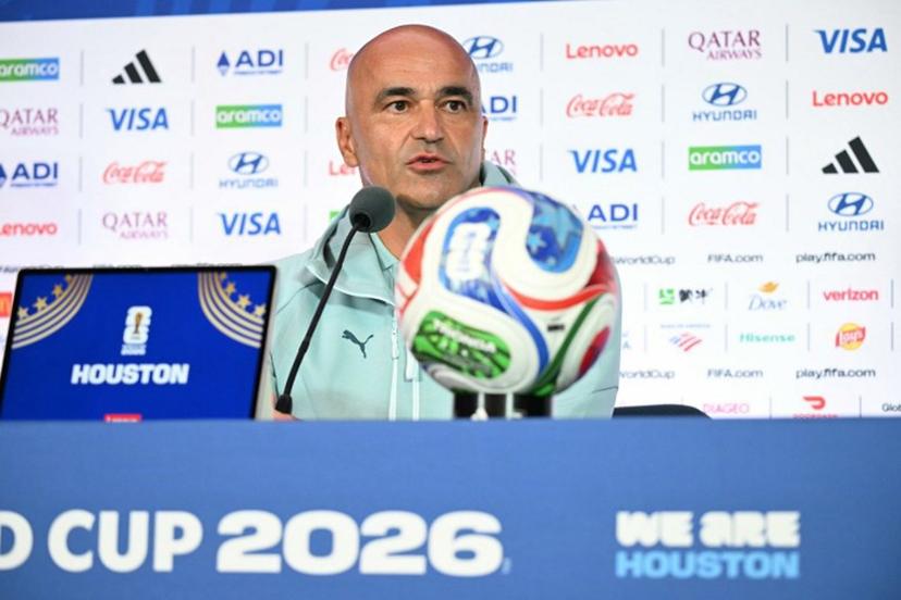 Portugal's Spanish head coach Roberto Martinez gives a press conference on the eve of Portugal's 2026 World Cup football tournament Group H football match against Uzbekistan in Houston on June 22, 2026.   RONALDO SCHEMIDT / AFP