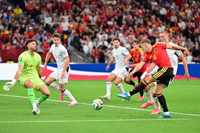 Belgium's Leandro Trossard attempts an effort on goal during a soccer game between Belgian national team Red Devils and New Zealand, on Friday 26 June 2026, at the BC Place Vancouver stadium in Vancouver, Canada, the third game in the group stage of the FIFA World Cup 2026. The Diables Rouges - Rode Duivels were drawn into Group G. BELGA PHOTO DIRK WAEM