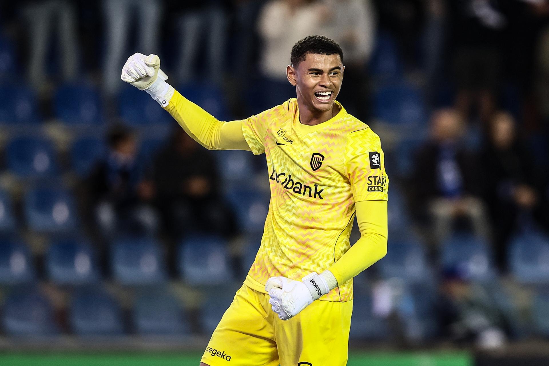 Genk's goalkeeper Lucca Brughmans celebrates during a soccer match between KRC Genk and SK Beveren, Friday 28 August 2026 in Genk, on day 4 of the 2026-2027 'Jupiler Pro League' first division of the Belgian championship. BELGA PHOTO BRUNO FAHY