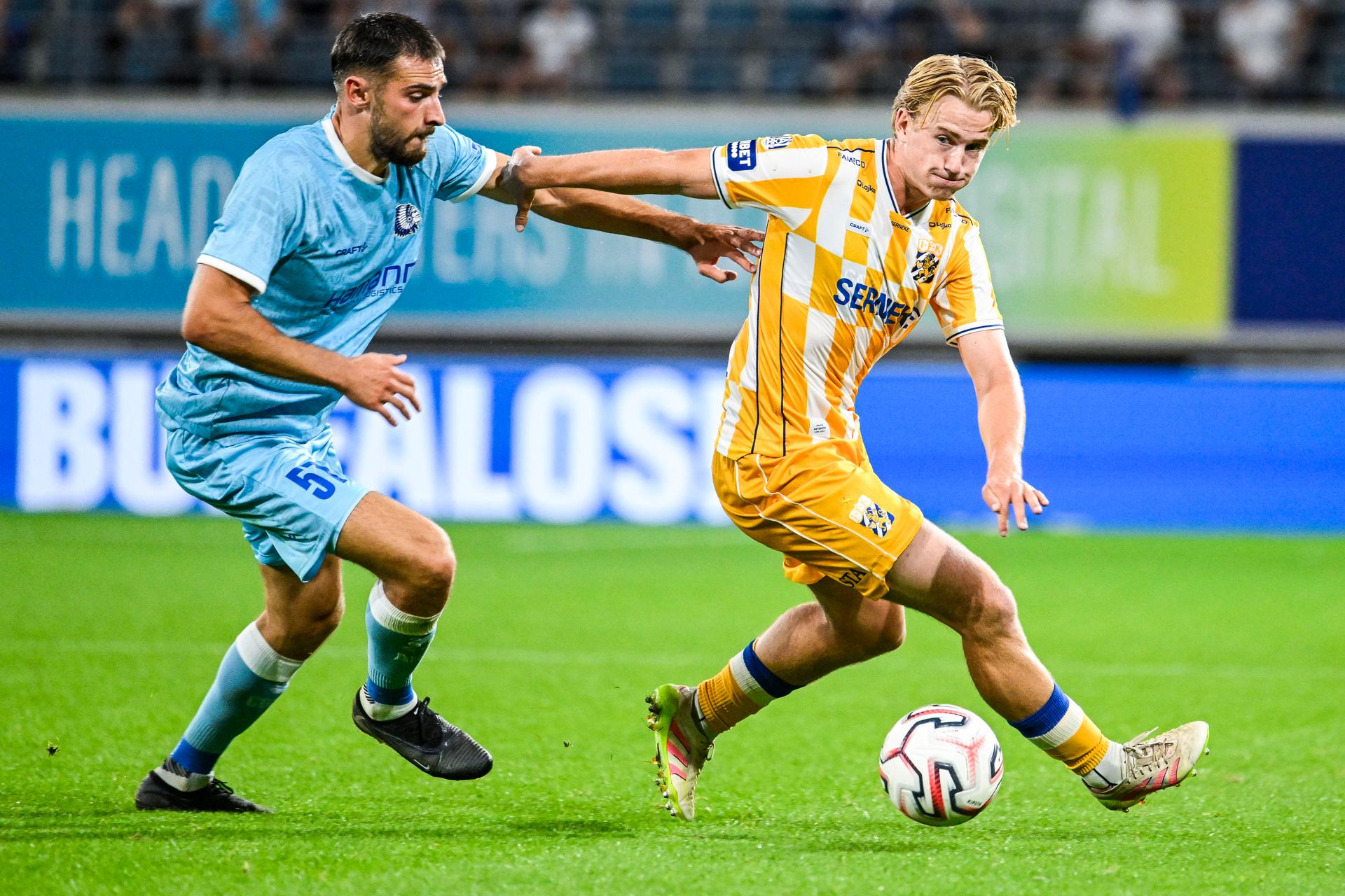 Gent's Matties Volckaert and IFK Goteborg's Noah Tolf pictured in action during a game between Belgian KAA Gent and Swedish IFK Goteborg , in Gent, Belgium, on Thursday 13 August 2026, a return leg game in the third qualifying round of the UEFA Conference League competition.  Gent won 0-1 the first leg. BELGA PHOTO TOM GOYVAERTS