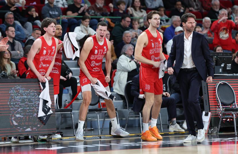 Spirou's players celebrate after scoring during a basketball match between Spirou Charleroi and BC Oostende, Friday 23 October 2026 in Charleroi, on day 4 of the 'BNXT League' Belgian and Dutch first division basket championship. BELGA PHOTO VIRGINIE LEFOUR