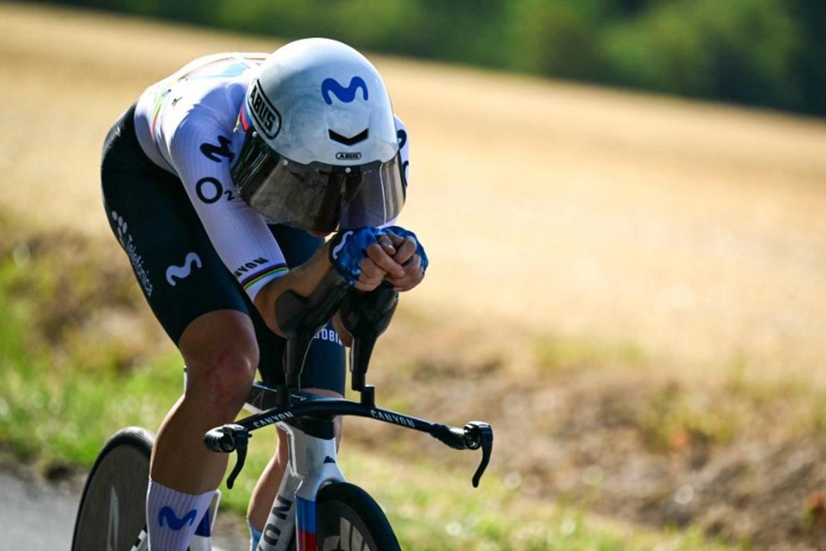 Movistar Team's Swiss rider Marlen Reusser competes during the individual time-trial in the 4th (out of 9) stage of the fifth edition of the Women's Tour de France cycling race, 21 km time trial between Gevrey-Chambertin and Dijon, eastern France on August 4, 2026.  NICOLAS TUCAT / AFP