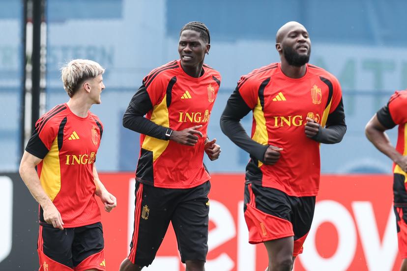 Belgium's Alexis Saelemaekers, Belgium's Amadou Onana and Belgium's Romelu Lukaku pictured during a training session of Belgian national soccer team Red Devils in their base camp, home of the Seattle Sounders, Renton, Seattle, USA, on Friday 19 June 2026. The Red Devils prepare for their next game in the group stage of the 2026 FIFA World Cup. BELGA PHOTO BRUNO FAHY