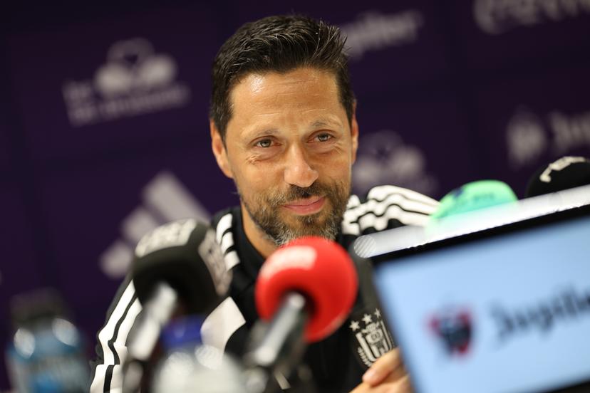 Anderlecht's head coach Vitor Bruno gestures during a press conference of Belgian first division soccer team RSC Anderlecht to present their new coach, on Thursday 25 June 2026 in Anderlecht, in preparation of the upcoming 2026-2027 Belgian first division soccer season. BELGA PHOTO VIRGINIE LEFOUR