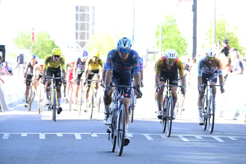 Belgian Tim Merlier of Soudal Quick-Step pictured crossing the finish line of the 'Antwerp Port Epic men's elite one day cycling race, 196,4 km in and around Antwerp, Monday 25 May 2026.  BELGA PHOTO TOM GOYVAERTS