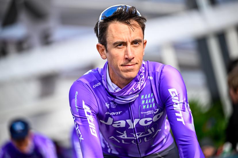 Belgian Dries De Bondt of Team Jayco-AIUIa pictured before the start of the men's Paris-Roubaix cycling race, Sunday 12 April 2026, around Roubaix, France. The 123rd edition of Paris-Roubaix cycling races will take on Sunday, with the women riding 143,1 km the men riding 258,3 km on Sunday. BELGA PHOTO JASPER JACOBS