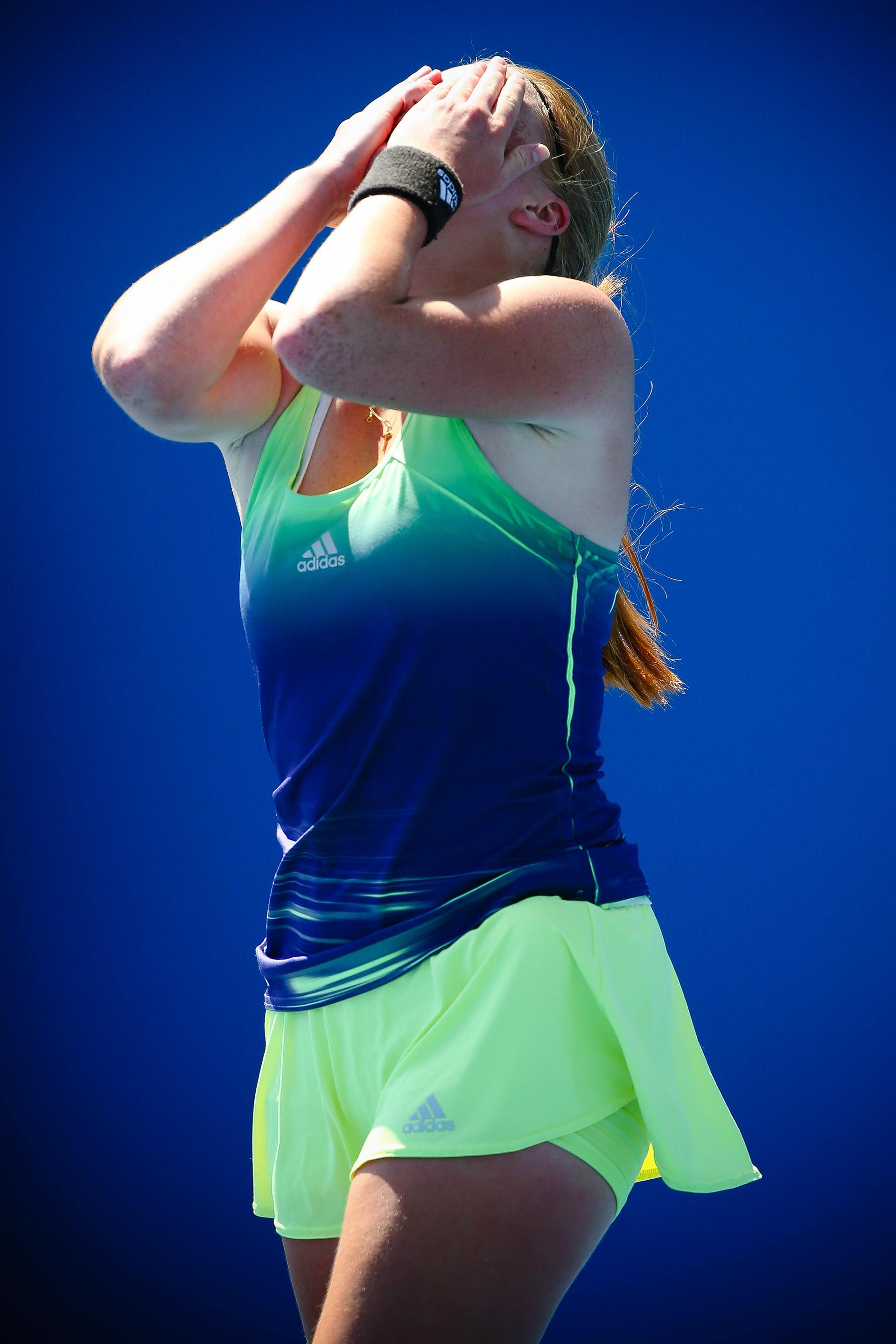 20160123 - MELBOURNE, AUSTRALIA: Belgian Lara Salden celebrates after winning her first round game of Junior Girls Singles against Japanse  Mai Hontama at the 'Australian Open' tennis Grand Slam, Saturday 23 January 2016 in Melbourne Park, Melbourne, Australia. The first grand slam of the season takes place from 18 to 31 January. Salden won 6-3, 6-2. BELGA PHOTO PATRICK HAMILTON