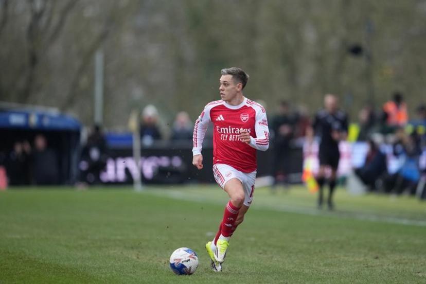 Arsenal's Belgian midfielder #19 Leandro Trossard runs with the ball during the English FA Cup fifth round football match between Mansfield Town and Arsenal at the One Call Stadium, Field Mill in Mansfield, central England on March 7, 2026.  Jon Super / AFP