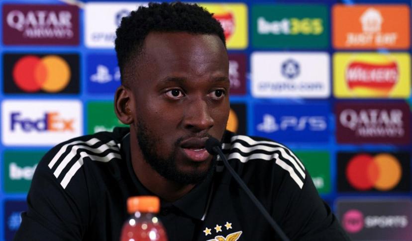 Benfica's Belgian midfielder #11 Dodi Lukebakio attends a press conference at Stamford Bridge in London on September 29, 2025, on the eve of their UEFA Champions League league phase football match against Chelsea.  Adrian Dennis / AFP
