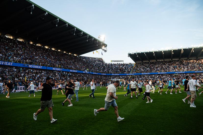 Club's fans pictured at a game between Belgian soccer team Club Brugge KV and KAA Gent, Sunday 24 May 2026 in Brugge, on the last day of the Champion's Play-offs of the 2025-2026 'Jupiler Pro League' first division of the Belgian championship. BELGA PHOTO EMILE WINDAL