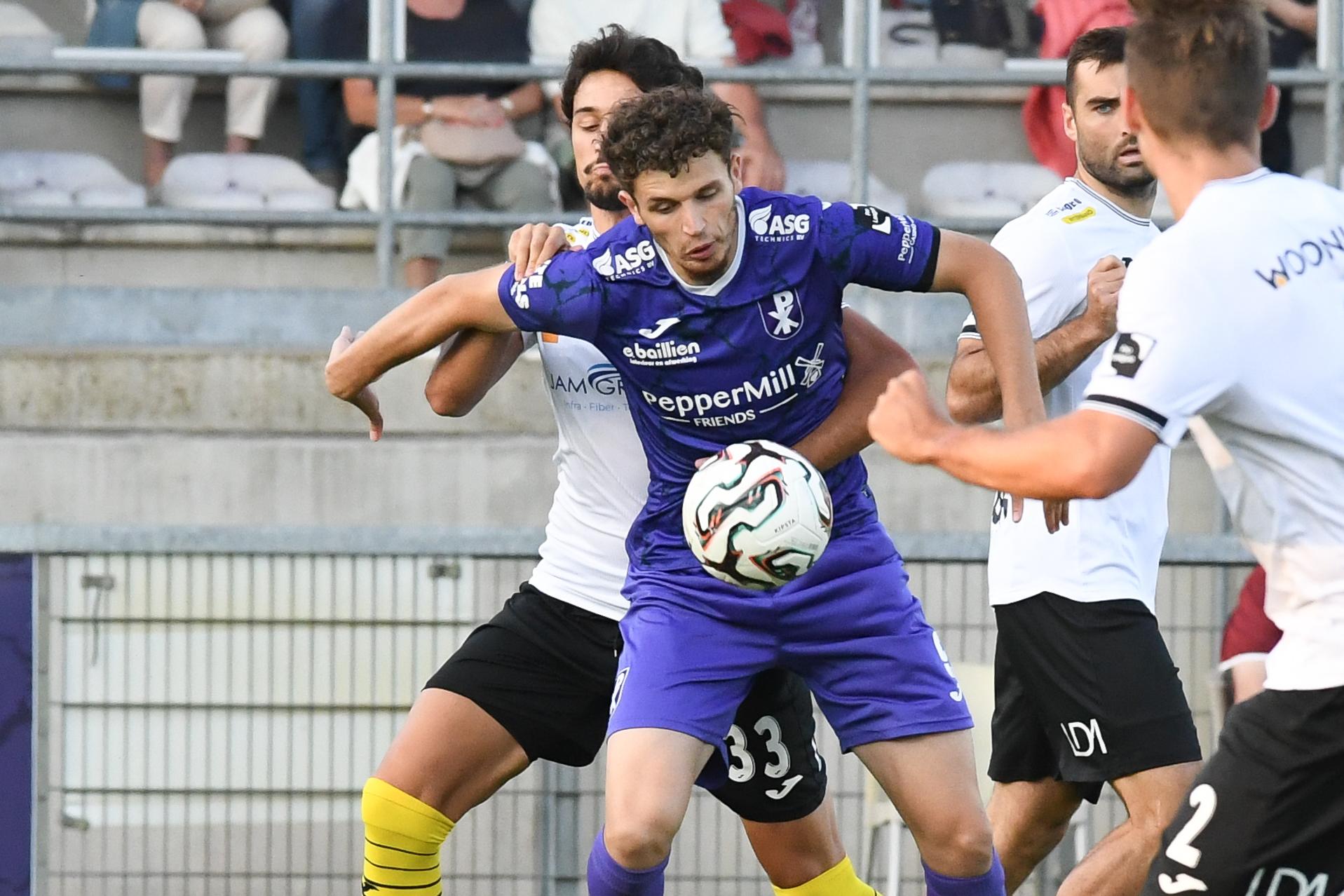 Lokeren's Diego Camara and Patro Eisden's Leandro Rousseau pictured in action during a soccer game between Patro Eisden and KSC Lokeren-Temse, Saturday 09 August 2025 in Maasmechelen, on day 1 of the 2025-2026 'Challenger Pro League' 1B second division of the Belgian championship. BELGA PHOTO JILL DELSAUX