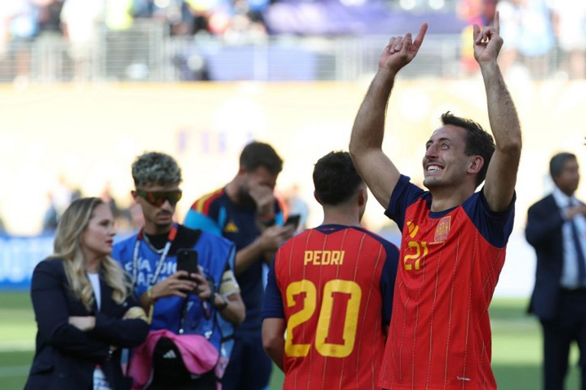Spain's forward #21 Mikel Oyarzabal celebrates after winning the 2026 World Cup football tournament final match between Spain and Argentina at the New York/New Jersey Stadium in East Rutherford on July 19, 2026.   Odd ANDERSEN / AFP