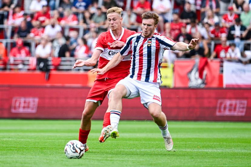 Antwerp's Zeno Van Den Bosch and Willem II's Devin Haen pictured in action during a friendly soccer game between Belgian soccer team Royal Antwerp FC and Willem II - Willem 2 on Saturday 19 July 2025, in Antwerp. The team is preparing for the upcoming 2025-2026 first division season. BELGA PHOTO TOM GOYVAERTS
