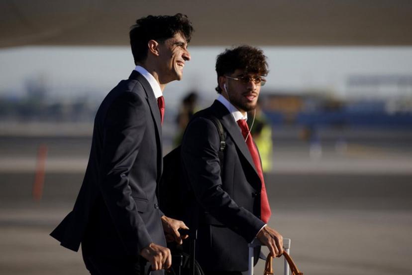 Morocco's goalkeeper Yassine Bounou (L) and forward Abde Ezzalzouli (R), arrive with team Morocco at Newark Liberty International Airport (EWR) in Newark, New Jersey, on June 3, 2026 ahead of the FIFA World Cup.  Leonardo MUNOZ / AFP