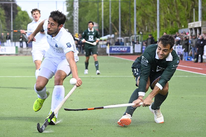 WatDucks' Tomas Tomi Domene (R) pictured in action during a hockey game between Waterloo Ducks and Royal Oree, Thursday 14 May 2026 in Waterloo, the first leg of the semi-finals of the men's Belgian Hockey League 2025-2026.  BELGA PHOTO JOHN THYS