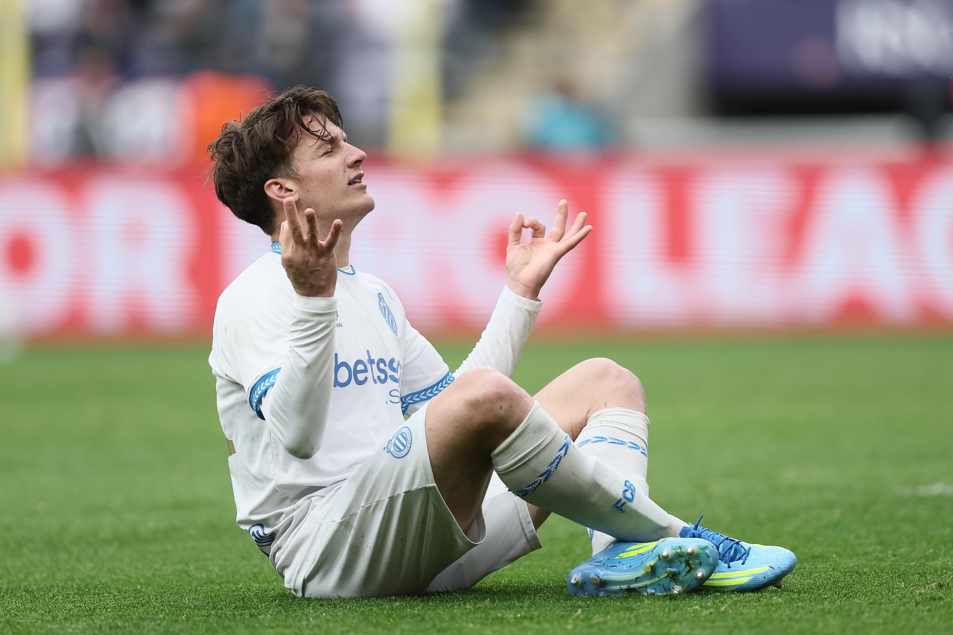 Club's Christos Tzolis celebrates after scoring during a soccer match between RSCA Anderlecht and Club Brugge, Sunday 03 May 2026 in Brussels, on the fifth day of the Champion's Play-off of the 2025-2026 'Jupiler Pro League' first division of the Belgian championship. BELGA PHOTO BRUNO FAHY