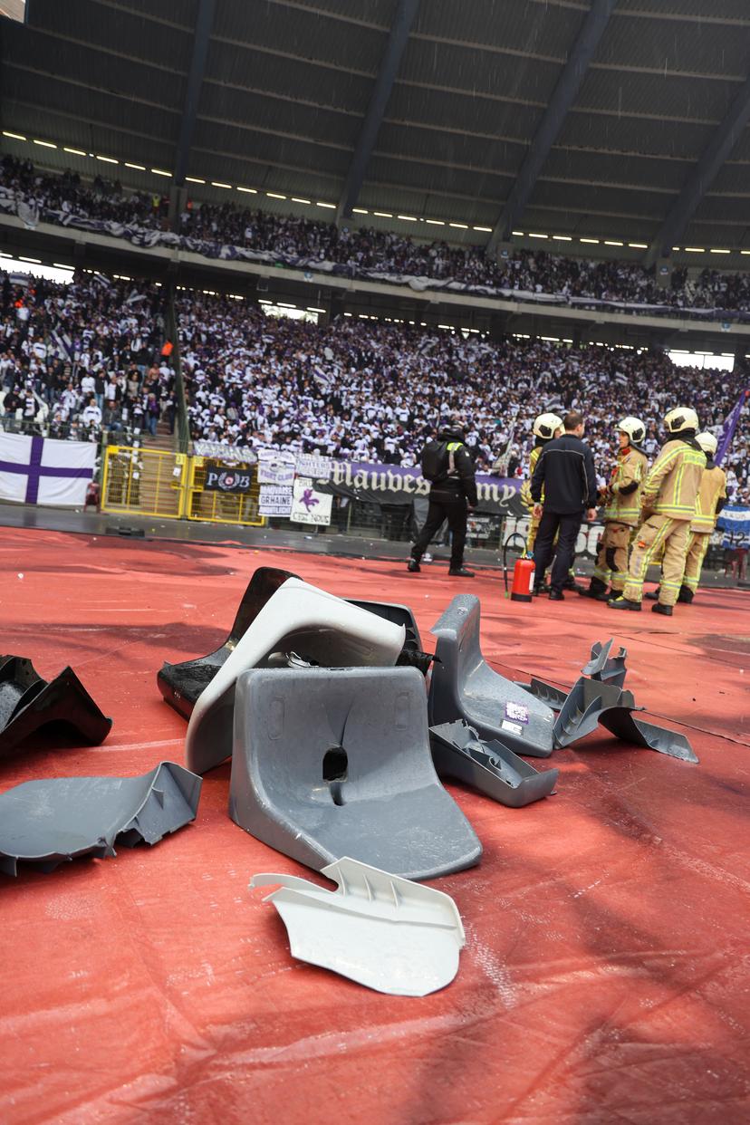 Destroyed seats pictured ahead of a soccer game between Royale Union Saint-Gilloise and RSC Anderlecht, Thursday 14 May 2026 in Brussels, the final of the 'Croky Cup' Belgian soccer cup. BELGA PHOTO VIRGINIE LEFOUR