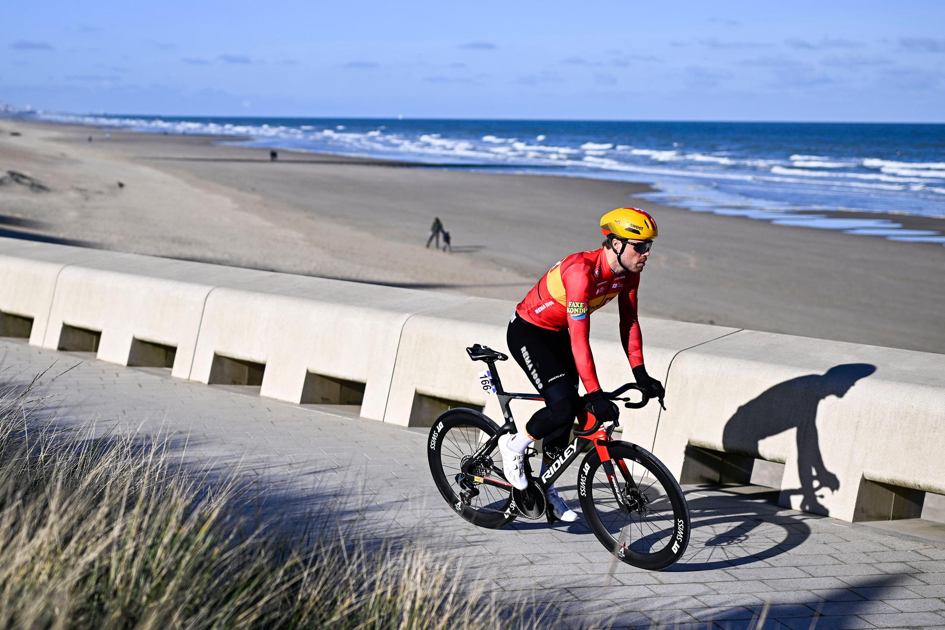 Norwegian Rasmus Tiller of Uno-X Mobility pictured at the start of the men elite 'Middelkerke-Wevelgem - In Flanders Fields' one day cycling race, 240.8 km from Middelkerke to Wevelgem, on Sunday 29 March 2026. BELGA PHOTO JASPER JACOBS