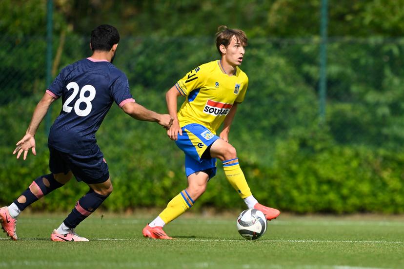 Westerlo's Karol Borys fights for the ball during a friendly soccer game between Jupiler Pro League team KVC Westerlo and Saudi Arabian team Al Fahya, on Wednesday 22 July 2026 in Westerlo, in preparation of the upcoming 2026-2027 Belgian soccer season. BELGA PHOTO JOHAN EYCKENS