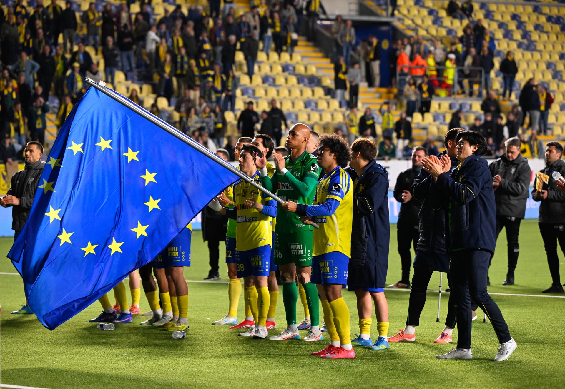 STVV's players pictured after a soccer match between Sint-Truiden VV and KAA Gent, Saturday 16 May 2026 in Sint-Truiden, on the eight day of the Champion's Play-offs of the 2025-2026 'Jupiler Pro League' first division of the Belgian championship. BELGA PHOTO JOHN THYS