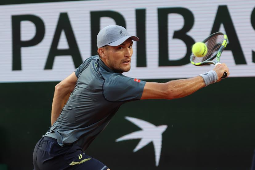 Belgian Raphael Collignon pictured in action during a tennis match against US Shelton, in the second round of the men's singles at the Roland Garros French Open tennis tournament, in Paris, France, Thursday 28 May 2026. This year's tournament takes place from 18 May to 07 June. BELGA PHOTO VIRGINIE LEFOUR
