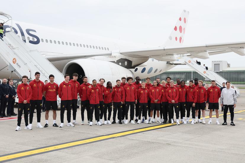Belgium's players pictured at the departure of Belgian national soccer team the Red Devils from Brussels Airport, Monday 08 June 2026, in Zaventem. The Red Devils fly to their base camp in Seattle for the FIFA World Cup 2026 which is held in the United States, Canada and Mexico. BELGA PHOTO BRUNO FAHY