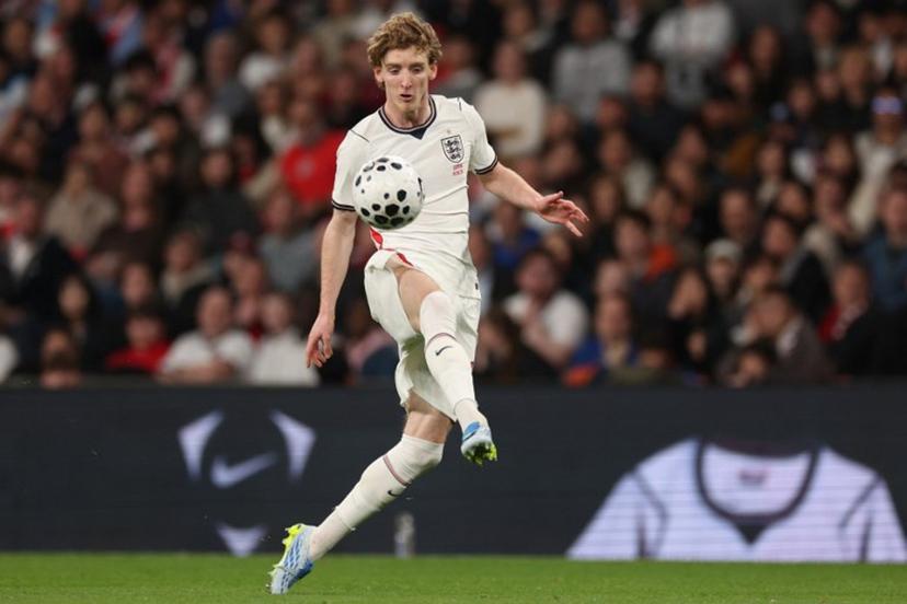 England's midfielder Anthony Gordon controls the ball during the friendly international football match between England and Japan at Wembley Stadium in London on March 31, 2026.   Adrian Dennis / AFP