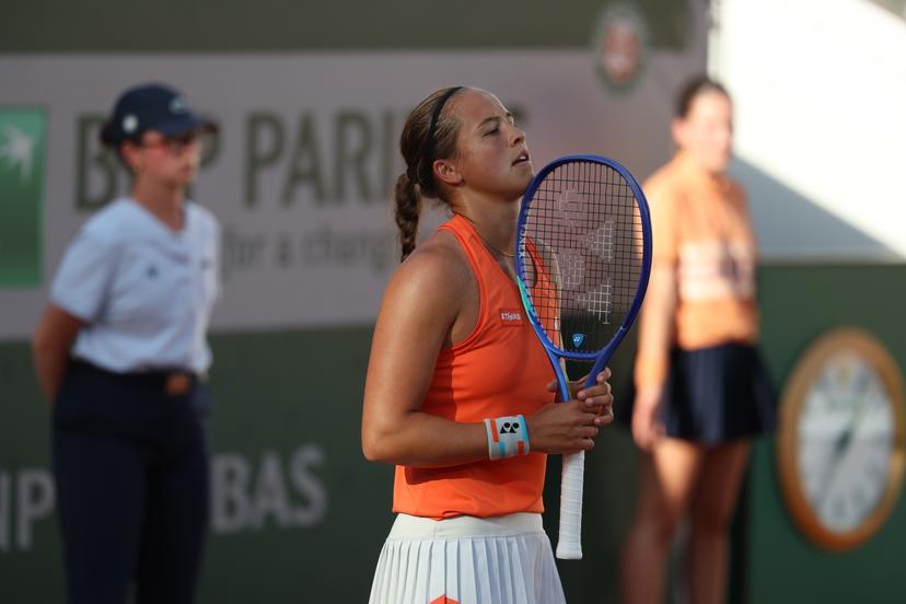 Belgian Hanne Vandewinkel reacts during a first round match in the women's singles between Belgian Vandewinkel and American Keys at the Roland Garros French Open tennis tournament, in Paris, France, Tuesday 26 May 2026. This year's tournament takes place from 18 May to 07 June. BELGA PHOTO VIRGINIE LEFOUR