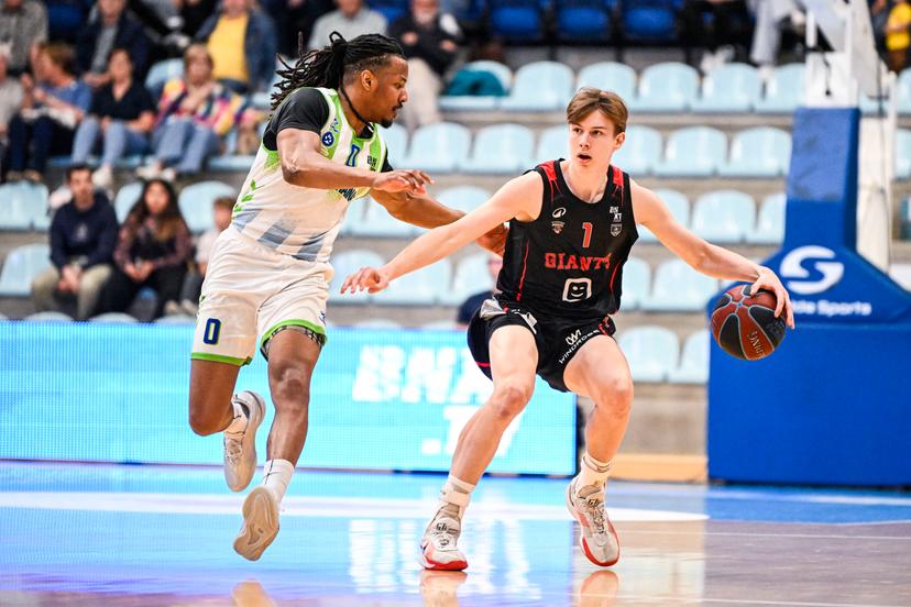 Mons' Gregory Milton and Antwerp's Feie Tallir pictured in action during a basketball match between Union Mons-Hainaut and Antwerp Giants, Saturday 02 May 2026 in Mons, on matchday 32/34 in the 'BNXT League' Belgian/ Dutch first division basket championship. BELGA PHOTO TOM GOYVAERTS