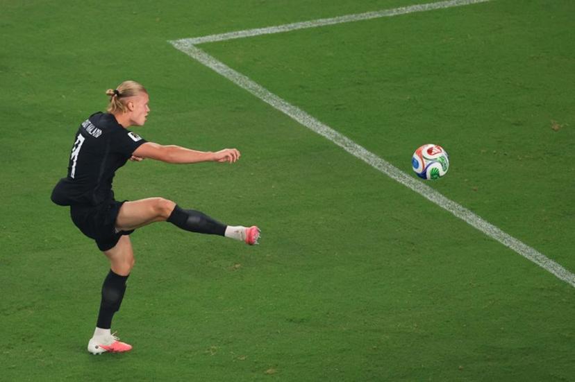 Norway's forward #09 Erling Braut Haaland scores his team's third goal during the 2026 World Cup Group I football match between Norway and Senegal at the New York/New Jersey Stadium in East Rutherford on June 22, 2026.  Timothy A. CLARY / AFP